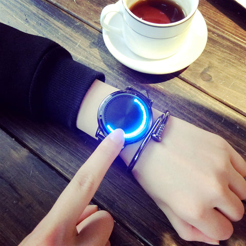 Creative concept, personality, tide brand, intelligent circular true belt, simple waterproof LED watch tide men and women lovers table